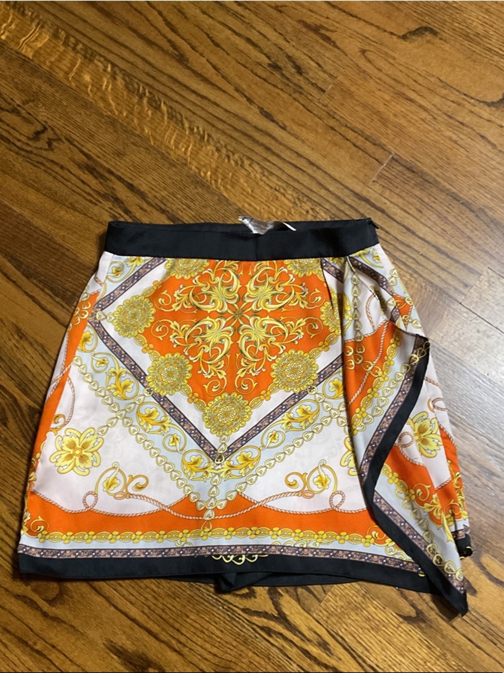 Lot of 3 skirt , skort Zara old navy Ann Taylor  Size XS and S